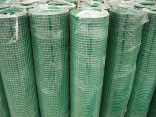 Hot Galvanized Welded Wire Mesh Rolls 2mm Wire Diamater Galvanized Fence